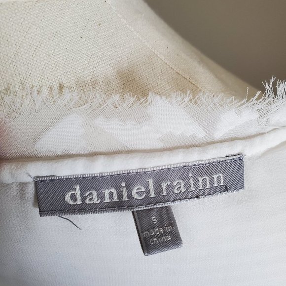 Daniel Rainn Tops Small White Sleeveless Sheer - Picture 9 of 12